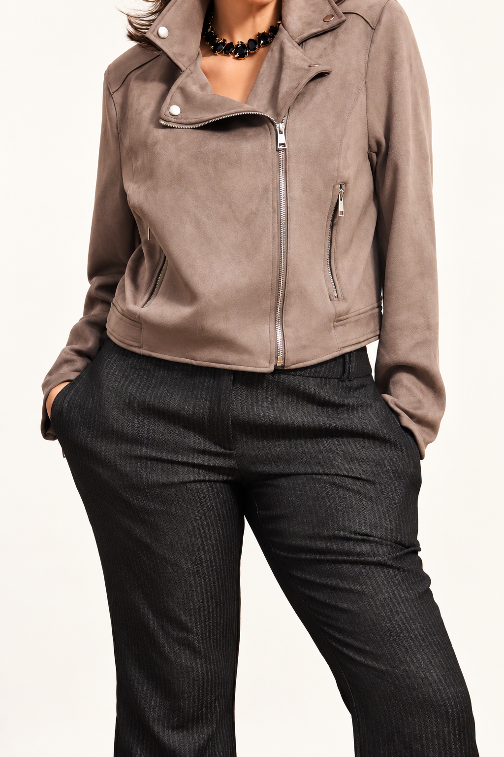 LOOK 8 — Urban Taupe - Image 3